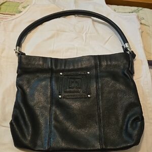 Elegant Black Leather Shoulder Bag
